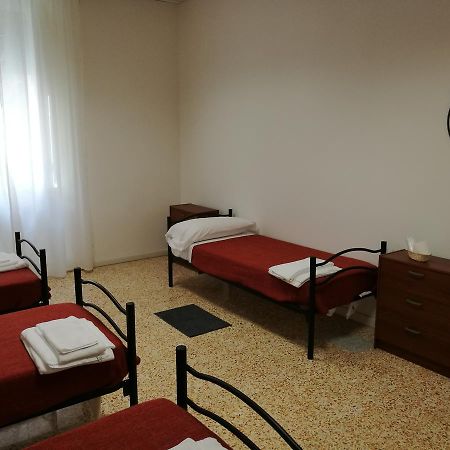 Leda B&B Livorno Exterior foto