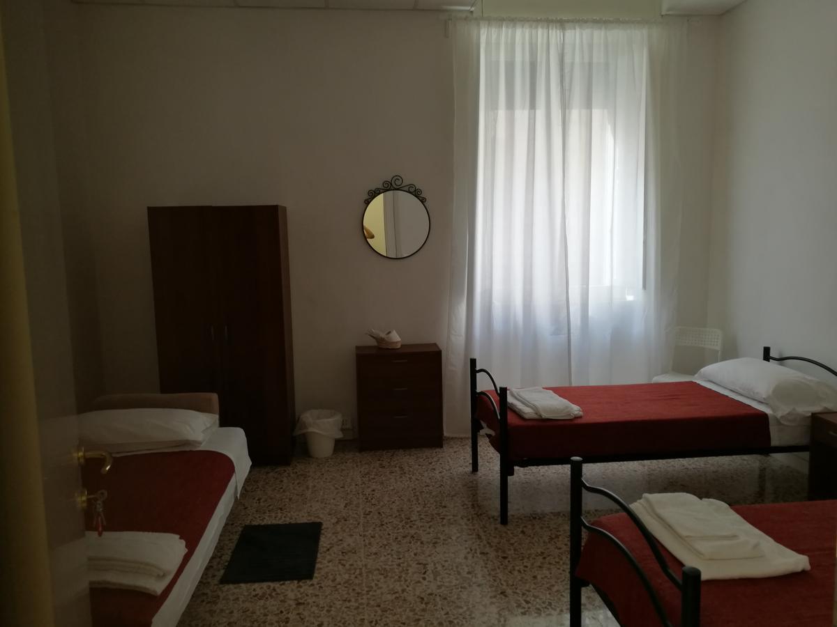 Leda B&B Livorno Exterior foto