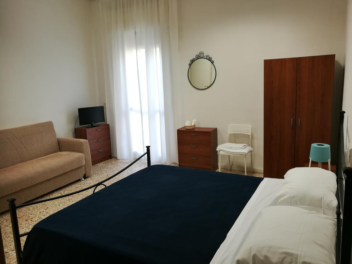 Leda B&B Livorno Exterior foto