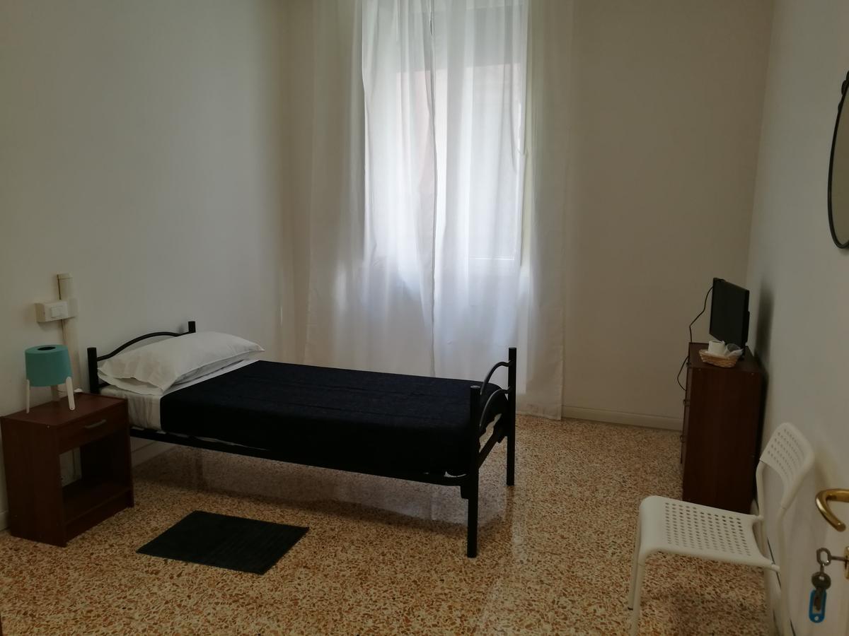 Leda B&B Livorno Exterior foto